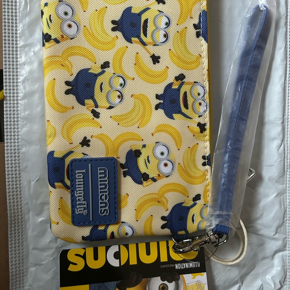 Loungefly Minions Banana Print Wristlet